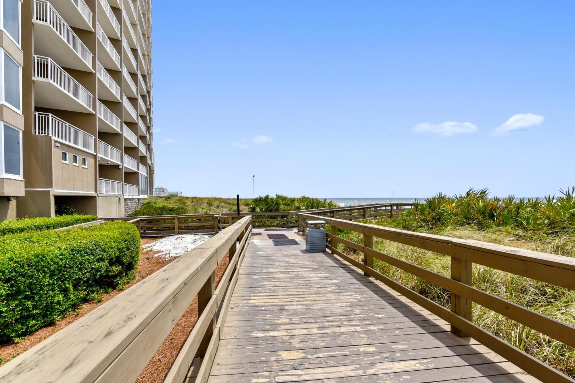 Emerald Beach #1227 By Book That Condo Panama City Beach Eksteriør bilde